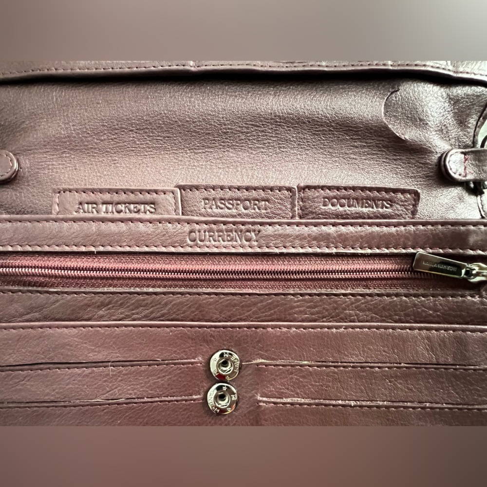 Karla Hanson Burgundy Leather Crossbody Adjustable Strap Travel Crossbody Bag - Picture 10 of 11